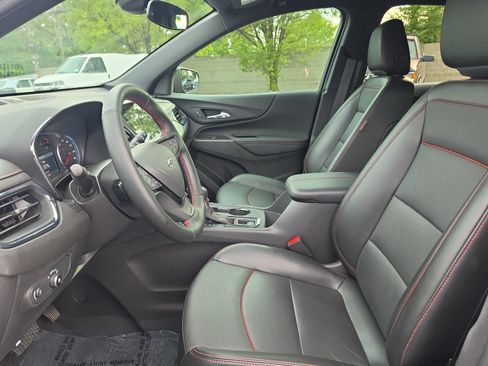 Used 2024 Chevrolet Equinox RS w/ RS Leather Package AWD/4WD image 10