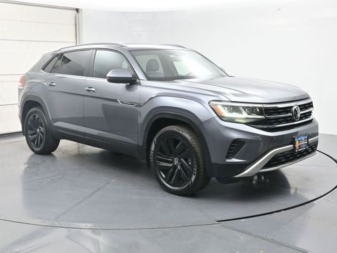Used 2022 Volkswagen Atlas Cross Sport SE AWD/4WD image 28