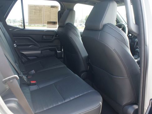 Used 2026 Toyota 4Runner TRD Off-Road Premium w/ Tow Technology Package AWD/4WD image 23
