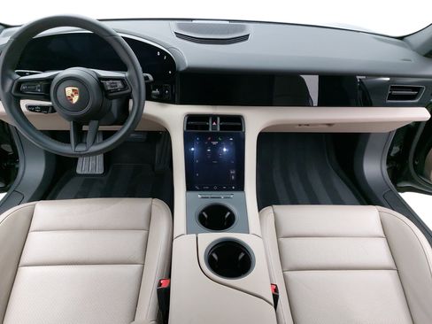 Certified 2022 Porsche Taycan image 11