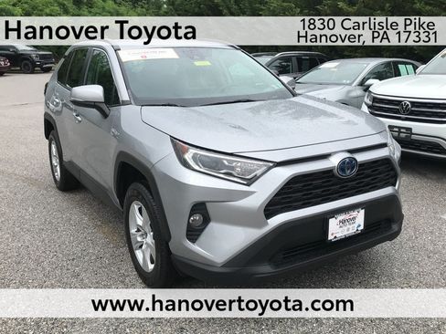 Certified 2021 Toyota RAV4 XLE AWD/4WD image 1