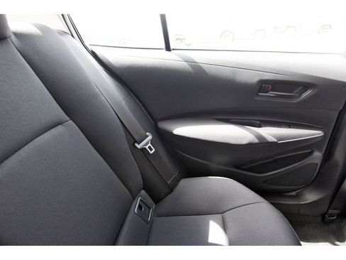 Used 2025 Toyota Corolla LE FWD image 14