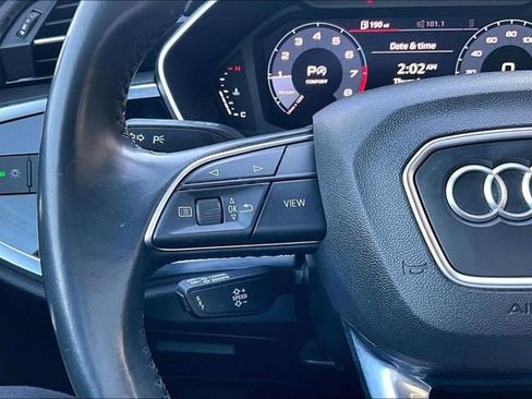 Used 2020 Audi Q3 2.0T Premium AWD/4WD image 18