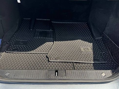 Used 2011 Mercedes-Benz S 550 4MATIC image 20