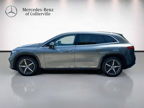 Used 2023 Mercedes-Benz EQS 580 4MATIC SUV w/ Acoustic Comfort Package image 8