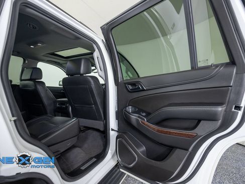 Used 2020 GMC Yukon SLT AWD/4WD image 38