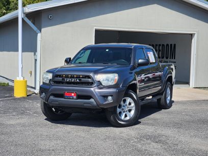 Used 2015 Toyota Tacoma PreRunner w/ SR5 Package