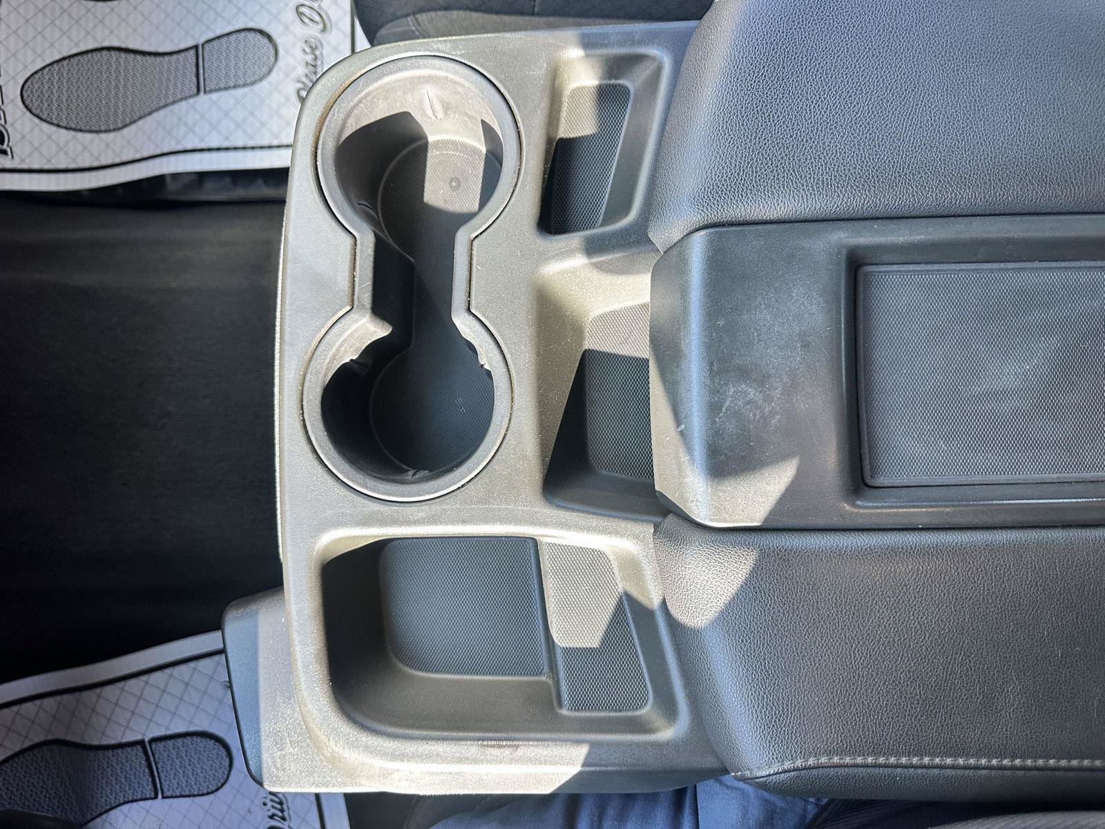 Used 2019 Chevrolet Silverado 1500 LT AWD/4WD image 27