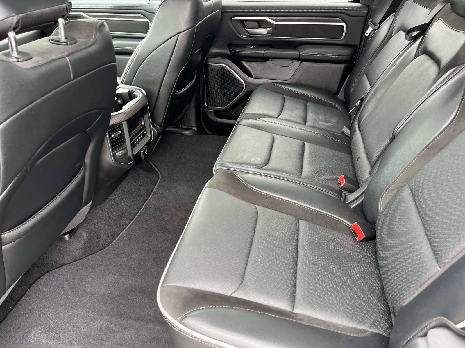 Used 2026 RAM 1500 Laramie AWD/4WD image 18