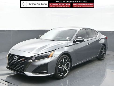 Certified 2024 Nissan Altima 2.5 SR w/ SR Premium Package image 1