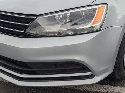 Used 2016 Volkswagen Jetta S FWD image 12
