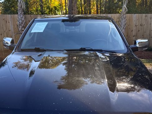 Used 2018 RAM 1500 Laramie w/ Convenience Group image 21