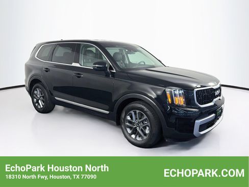 Used 2025 Kia Telluride LX FWD image 1