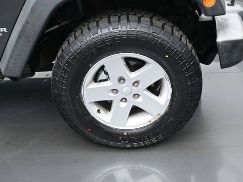 Used 2017 Jeep Wrangler Unlimited Sport w/ Quick Order Package 24S AWD/4WD image 33