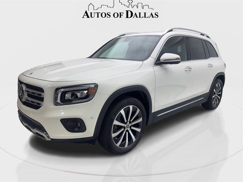 Used 2022 Mercedes-Benz GLB 250 w/ Premium Package Lite image 2