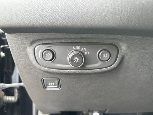 Used 2021 GMC Terrain SLT image 18