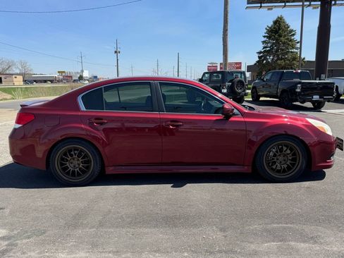 Used 2010 Subaru Legacy 2.5GT Premium w/ Appearance Package 1F AWD/4WD image 32