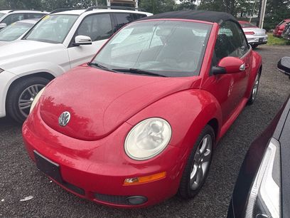 Used 2006 Volkswagen Beetle Convertible w/ Package 2