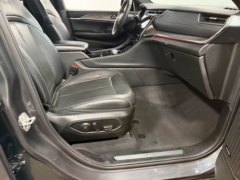 Used 2024 Jeep Grand Cherokee L Overland image 63