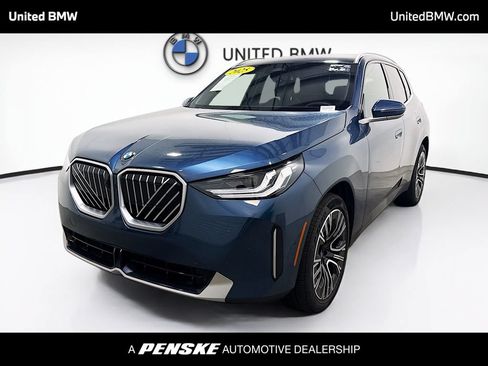 Used 2025 BMW X3 xDrive30i AWD/4WD image 1