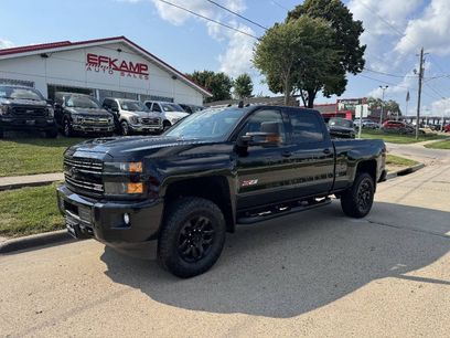 Used 2019 Chevrolet Silverado 2500 LT w/ Midnight Edition