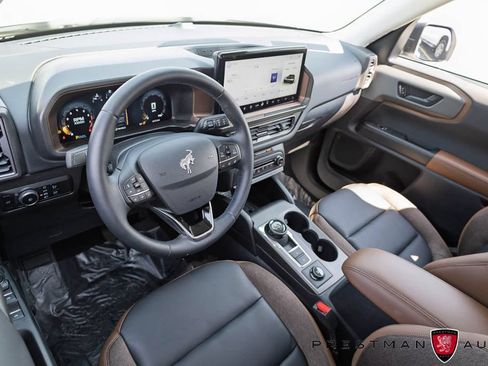 Used 2025 Ford Bronco Sport Outer Banks AWD/4WD image 21