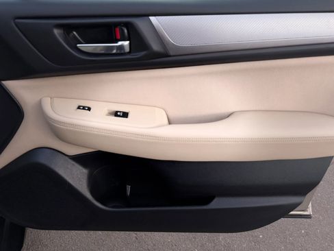 Used 2015 Subaru Outback 2.5i Premium AWD/4WD image 24