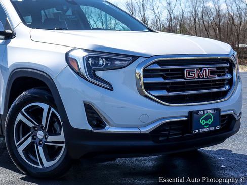 Certified 2021 GMC Terrain SLT w/ Infotainment Package II image 3