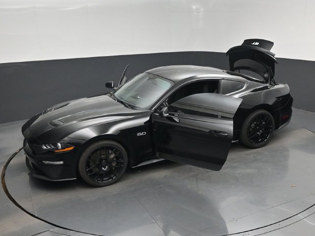 Used 2018 Ford Mustang GT RWD image 20