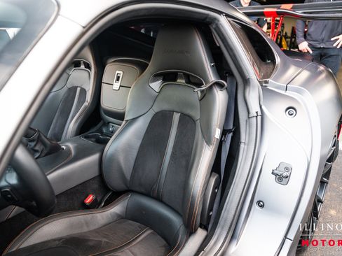 Used 2014 SRT Viper GTS RWD image 19