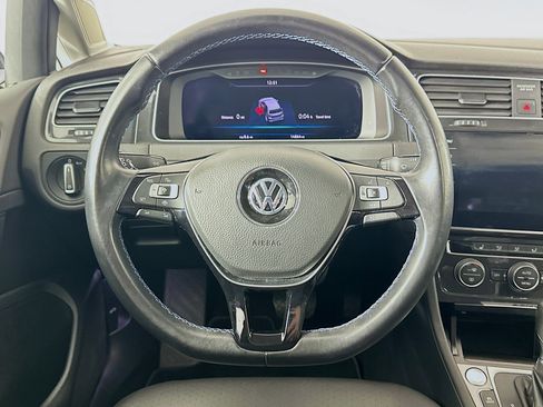 Used 2019 Volkswagen e-Golf SEL Premium FWD image 18