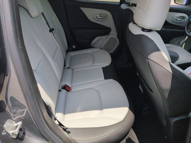 Used 2022 Jeep Renegade Limited AWD/4WD image 33