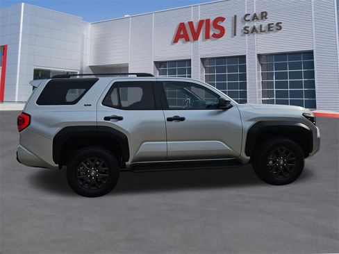 Used 2025 Toyota 4Runner SR5 image 7