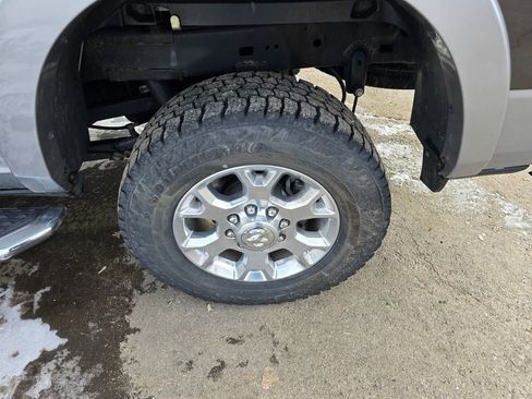 Used 2022 RAM 2500 Laramie AWD/4WD image 11