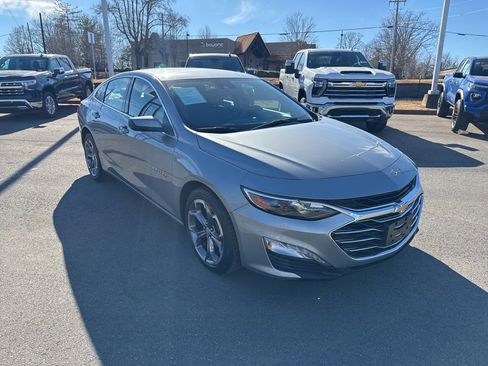 Used 2024 Chevrolet Malibu LT image 7
