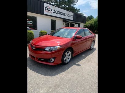 Used 2014 Toyota Camry SE