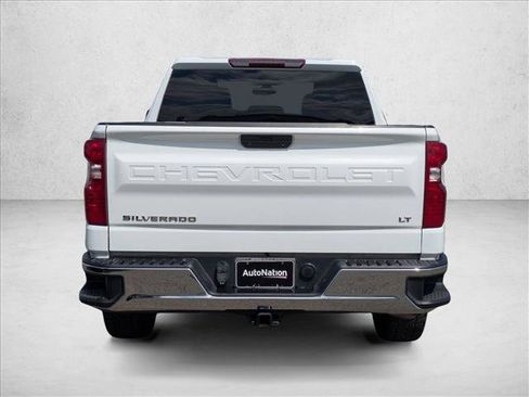 Used 2021 Chevrolet Silverado 1500 LT AWD/4WD image 7