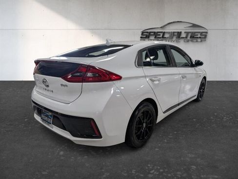 Used 2018 Hyundai Ioniq Limited FWD image 10