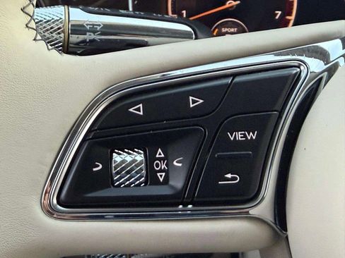 Certified 2024 Bentley Flying Spur V8 image 35