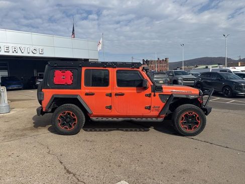 Used 2018 Jeep Wrangler Unlimited Sport S image 6