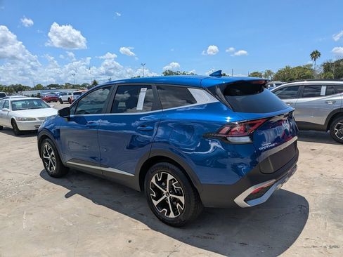 Certified 2023 Kia Sportage EX FWD image 7