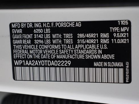 New 2026 Porsche Cayenne image 24