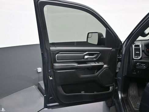 Used 2025 RAM 1500 Big Horn AWD/4WD image 12