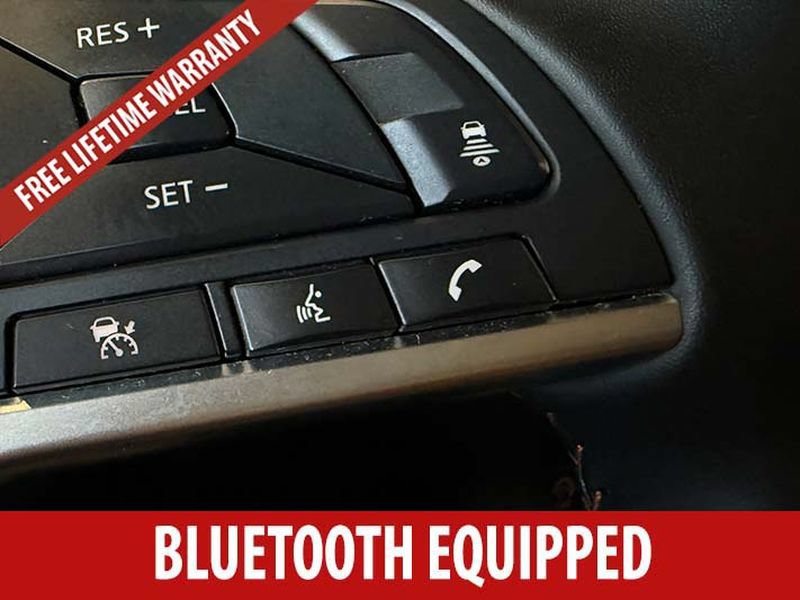 Used 2025 Nissan Sentra SR FWD image 10
