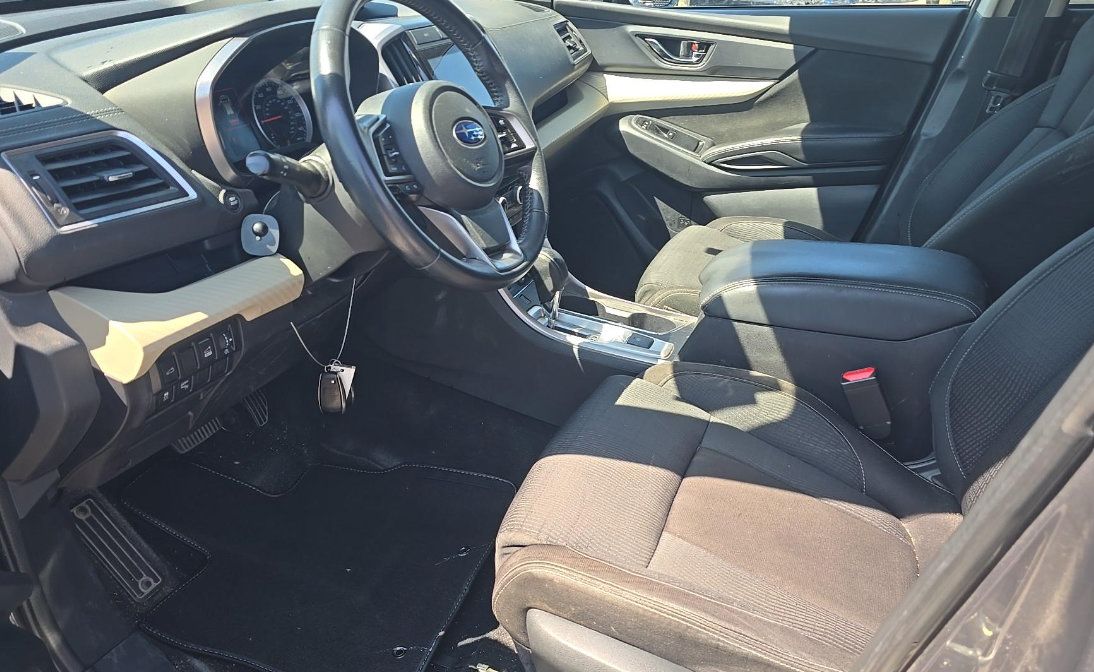 Used 2019 Subaru Ascent Premium AWD/4WD image 5