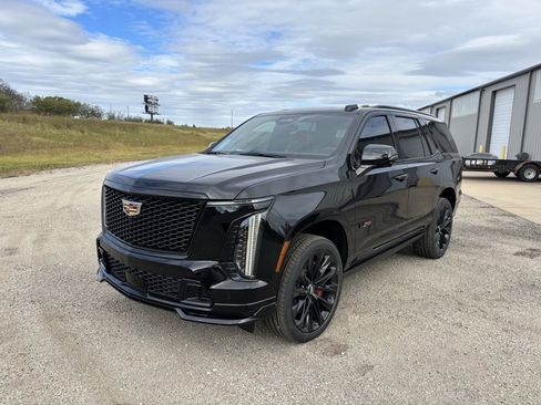 Used 2025 Cadillac Escalade V w/ LPO, ONYX Package image 3
