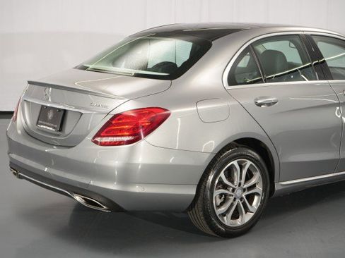 Used 2016 Mercedes-Benz C 300 4MATIC Sedan image 11