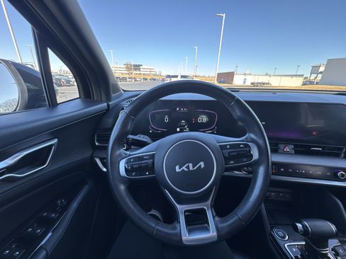 Used 2023 Kia Sportage X-Line image 14