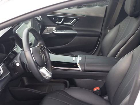 Used 2024 Mercedes-Benz EQE 350+ 4MATIC Sedan image 33