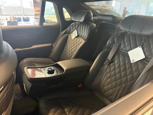 New 2026 Genesis G90 3.5T Prestige image 17